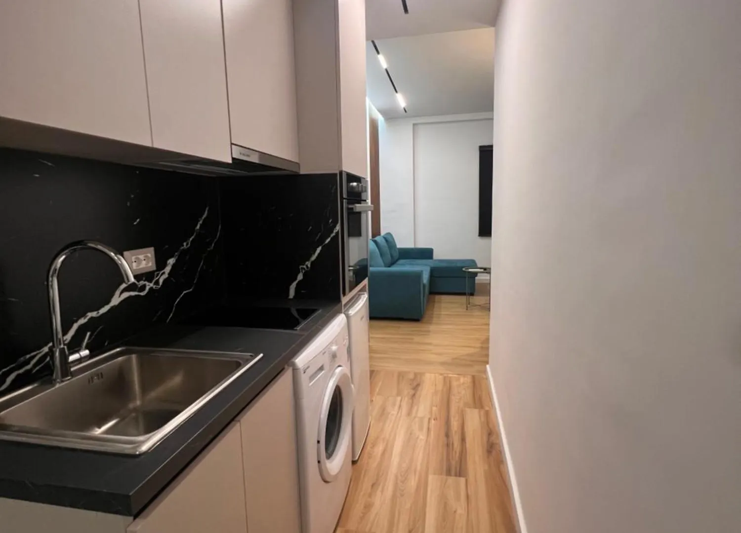 住宿加早餐酒店 Mery Apartments City Center 地拉那 阿尔巴尼亚