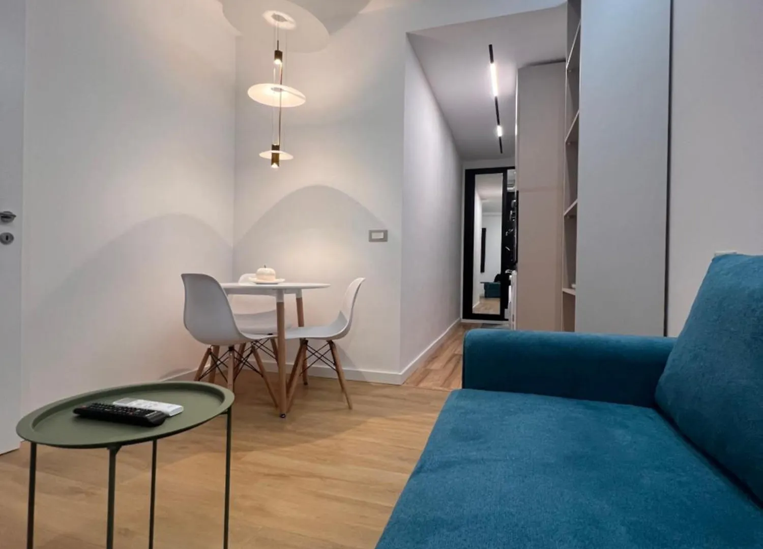 Mery Apartments City Center 地拉那 住宿加早餐酒店